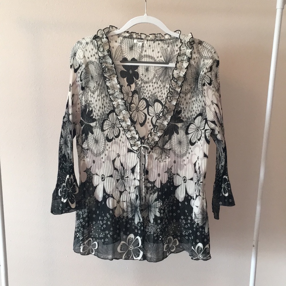 Cute Nicola Tie-front Blouse
